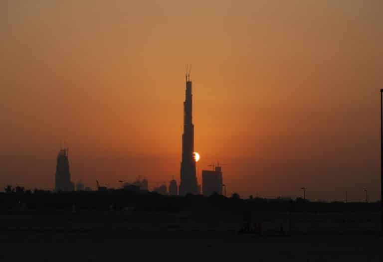 Burj Dubai bliver til Burj Khalifa